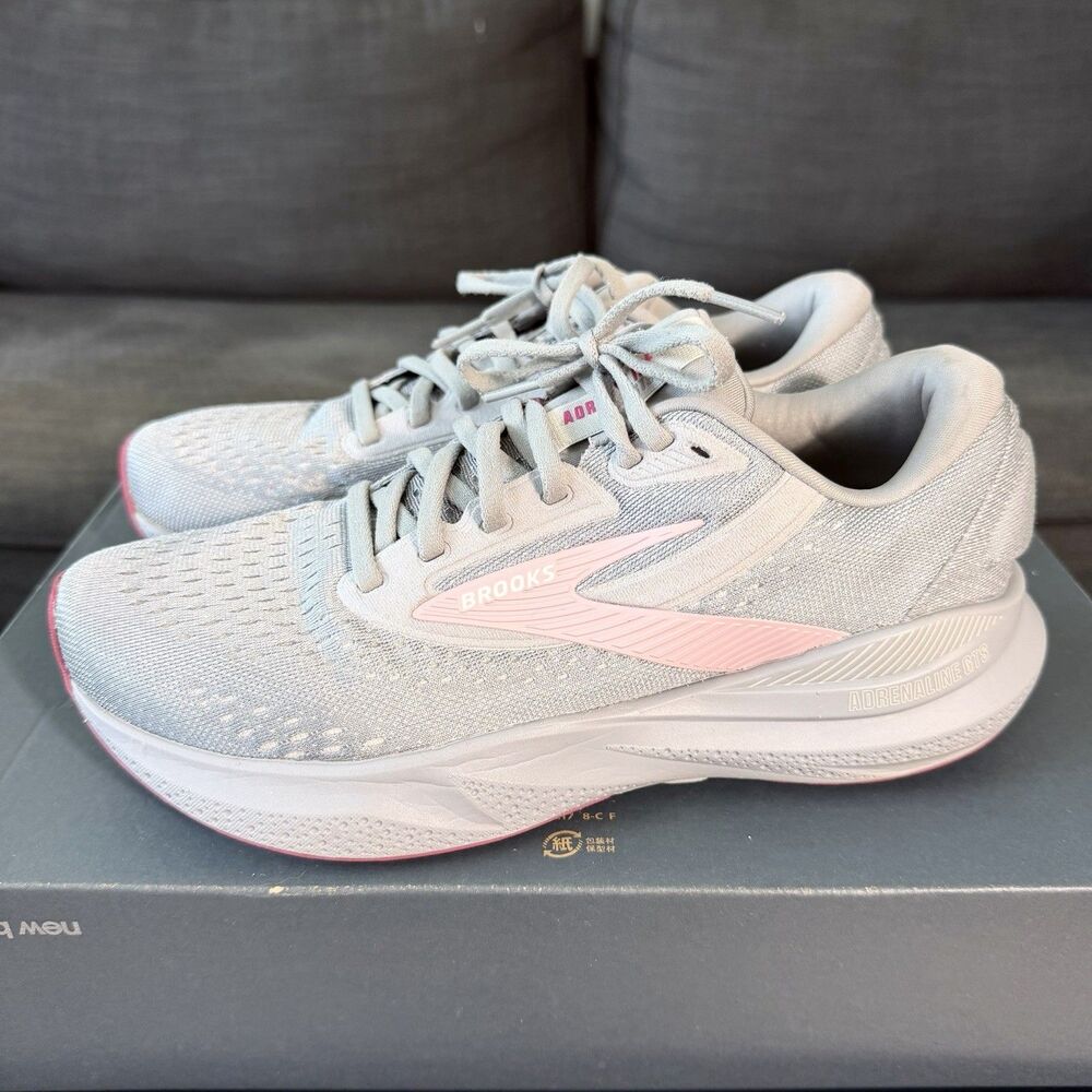Brooks Adrenaline GTS 24 Grey Pink Road Running Shoes Women's Size 8.5 D Wide